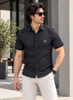 Geometric Print Half-Sleeve Shirt